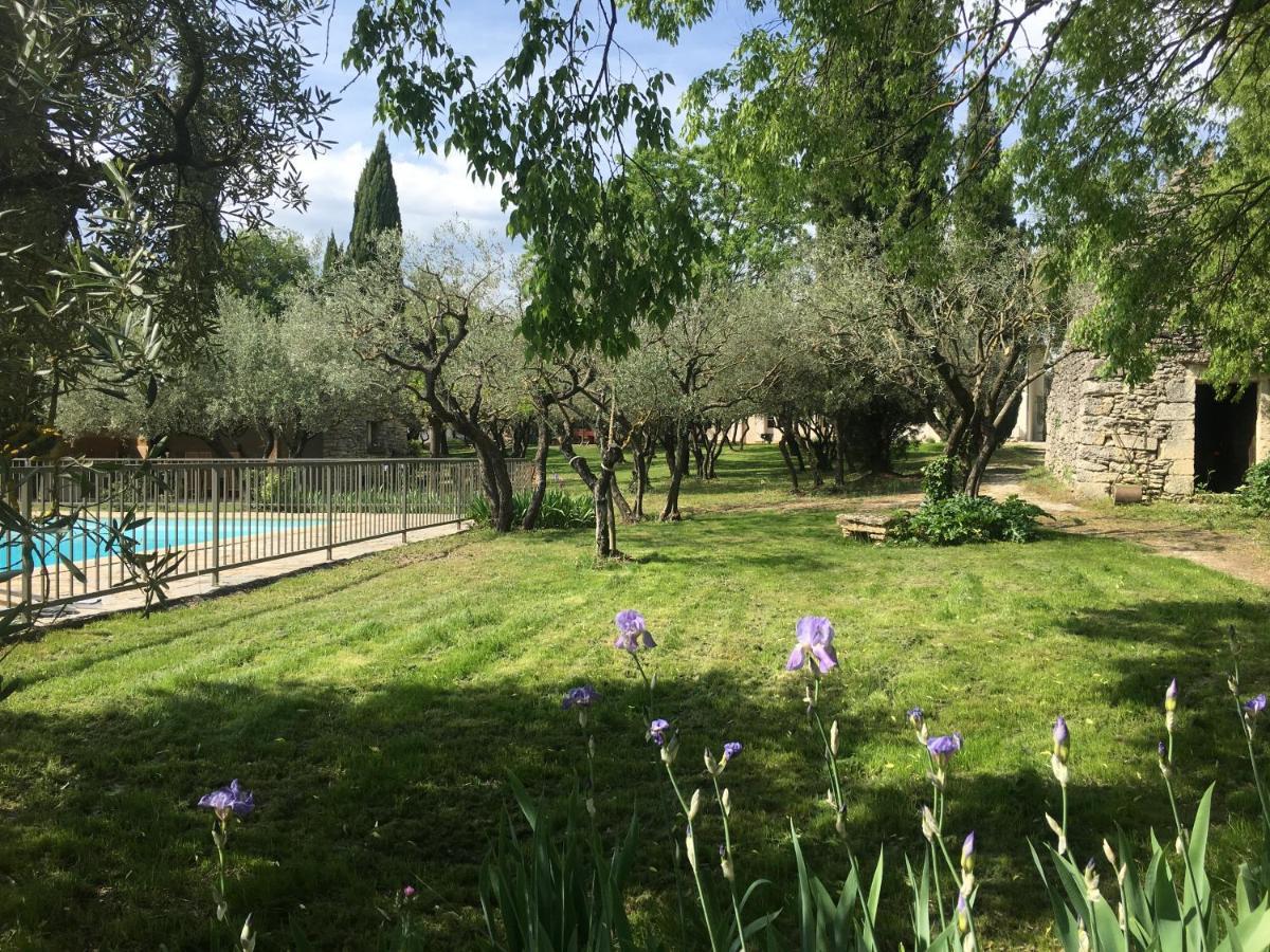 לינה וארוחת בוקר Uzès Les Olivettes Le Mazet מראה חיצוני תמונה